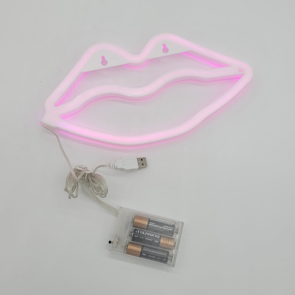 Pink lips Neon Led light - Picture 6 of 10